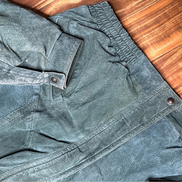 Gitano Green Coat - Picture 3 of 7